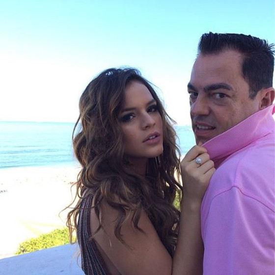 Bruna Marquezine posa sensual para foto Bruna Marquezine posa sensual para foto